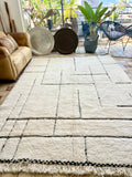 Moroccan BENI OUARAIN rug BO194 - 292 x 210 cm/ 9.6 x 6.8 FT