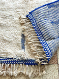 Moroccan BENI OUARAIN rug BO195 - 247 x 158 cm/ 8.1 x 5.1 FT