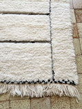 Moroccan BENI OUARAIN rug BO194 - 292 x 210 cm/ 9.6 x 6.8 FT