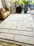 Moroccan BENI OUARAIN rug BO194 - 292 x 210 cm/ 9.6 x 6.8 FT