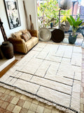 Moroccan BENI OUARAIN rug BO194 - 292 x 210 cm/ 9.6 x 6.8 FT
