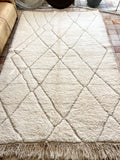 Moroccan BENI OUARAIN rug BO202 - 250 x 173 cm/ 8.2 x 5.6 FT