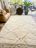Moroccan BENI OUARAIN rug BO192 - 290 x 198 cm/ 9.5 x 6.5 FT