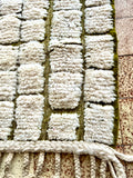 Moroccan BENI OUARAIN rug BO203 - 255 x 154 cm/ 8.3 x 5 FT