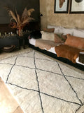 Moroccan BENI OUARAIN rug BO178 - 273 x 172 cm/ 9 x 5.6 FT