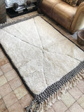 Moroccan BENI OUARAIN rug BO163 - 178 x 122 cm/ 5.8 x 4 FT