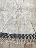 Moroccan BENI OUARAIN rug BO163 - 178 x 122 cm/ 5.8 x 4 FT