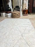 Moroccan BENI OUARAIN rug BO137 - 240 x 162 cm/ 7.8 x 5.3 FT