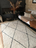 Moroccan BENI OUARAIN rug BO177 - 245 x 158 cm/ 8 x 5.2 FT