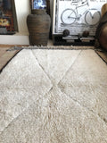 Moroccan BENI OUARAIN rug BO163 - 178 x 122 cm/ 5.8 x 4 FT