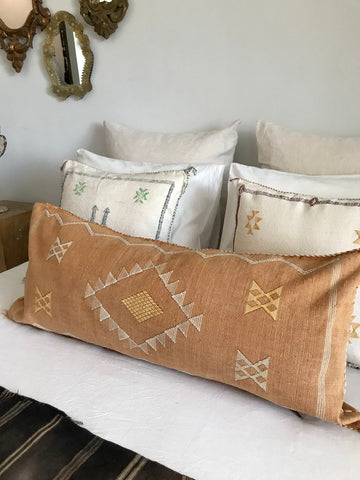 Large cactus silk cushion Faded peach