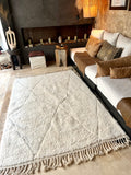Moroccan BENI OUARAIN rug BO137 - 240 x 162 cm/ 7.8 x 5.3 FT