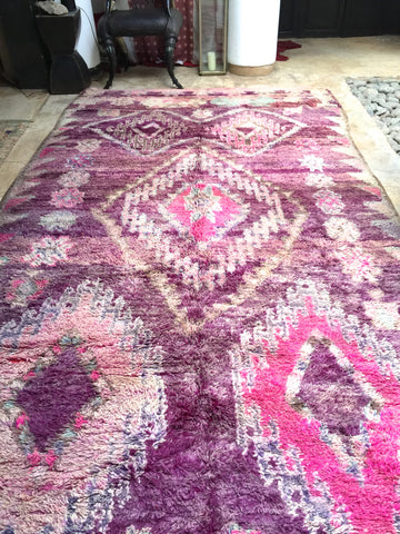 Vintage Beni Mguild moroccan rug