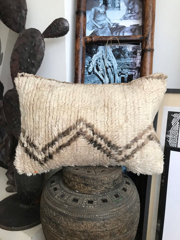 Vintage Moroccan Beni Mguild cushion