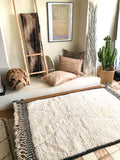 Moroccan BENI OUARAIN rug BO163 - 178 x 122 cm/ 5.8 x 4 FT